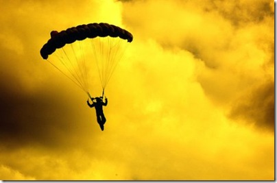 monotone-yellow